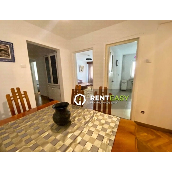 De inchiriat! Apartament 3 camere zona Independentei!